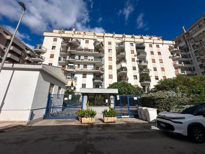 Casa con 5 locali in vendita in Via Matteo Dominici, San Lorenzo, Palermo