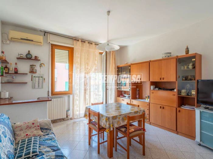 Appartamento trilocale in vendita in Via Cesare Beccaria, Centro, Piombino