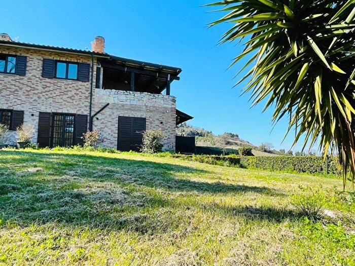 Casa con 6 locali in vendita in via del conero, Pietralacroce, Ancona