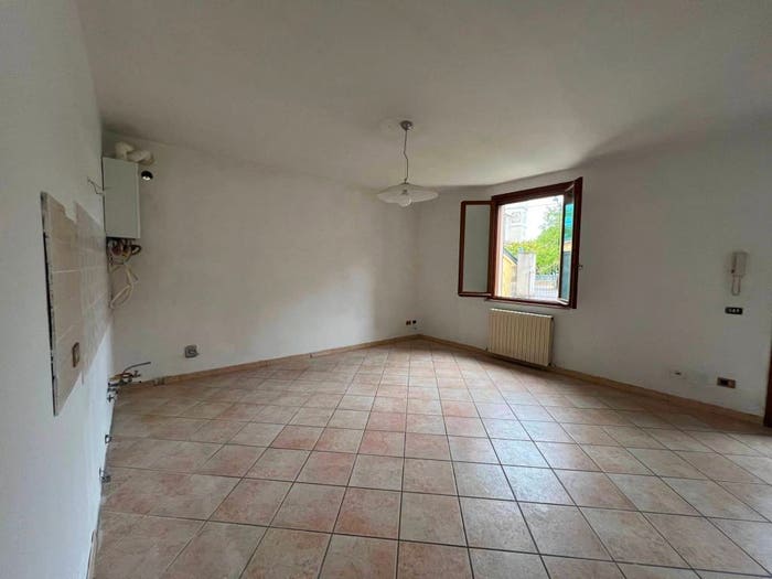 Appartamento bilocale in vendita in Via Nazionale, Codisotto, Luzzara