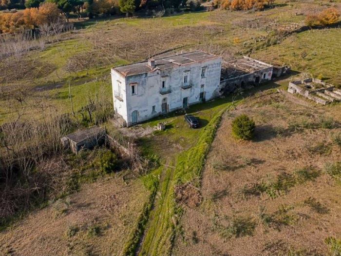 Casa con 6 locali in vendita in via Amati, Terzigno