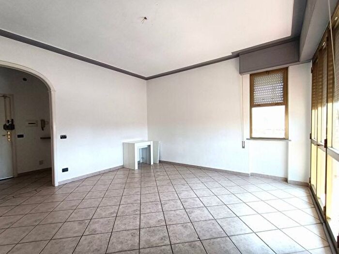 Appartamento con 5 locali in vendita in Via Forlì, Viareggio