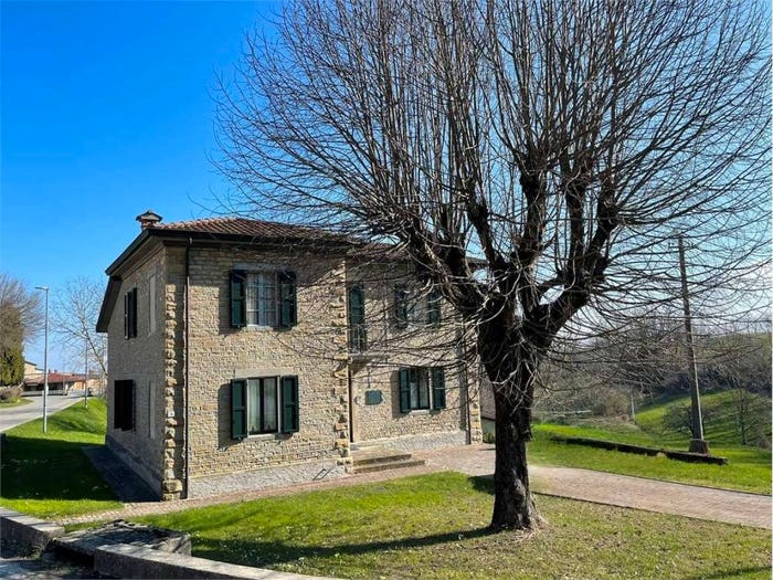 Casa con 6 locali in vendita in Ariolla, Neviano degli Arduini