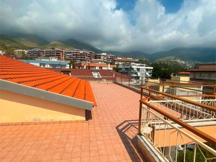 Casa monolocale in vendita in Centro, Formia