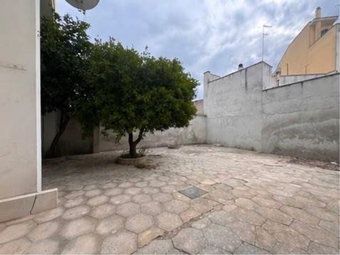 Casa quadrilocale in vendita in Via Roma, Centro, Surbo