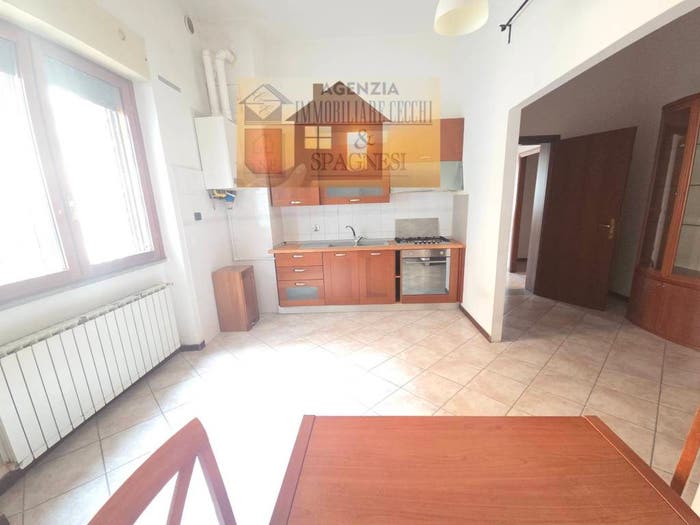 Appartamento trilocale in vendita in Via Pistoiese, Centro, Signa
