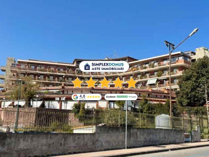 Appartamento trilocale in vendita in Via Porticato, GiardiniNaxos