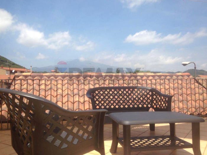 Casa con 5 locali in vendita in Via Pappalardo, Nicolosi