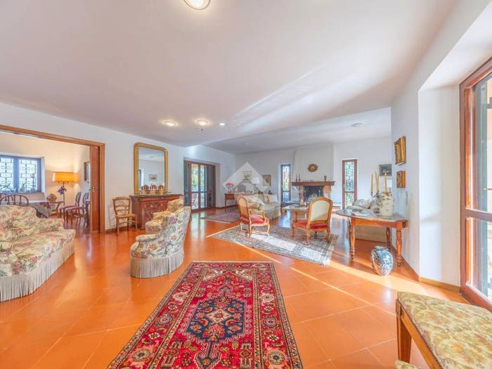Casa con 6 locali in vendita in Via Tuscolo, Centro, Monte Porzio Catone