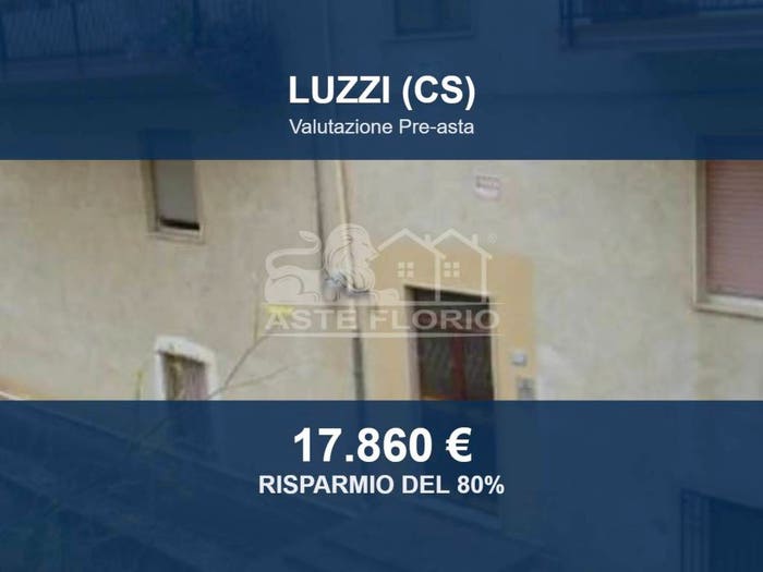 Appartamento con 5 locali in vendita in Via San Francesco di Paola, Centro, Luzzi