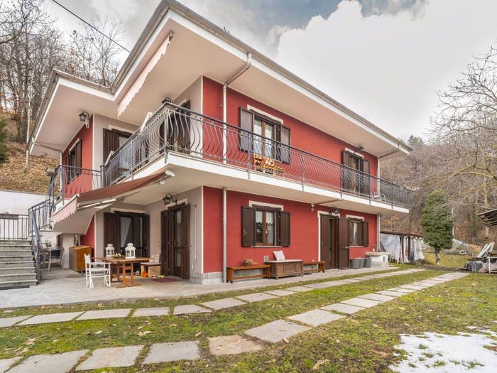 Casa con 6 locali in vendita in Borgata Chiabrotte, Paesana