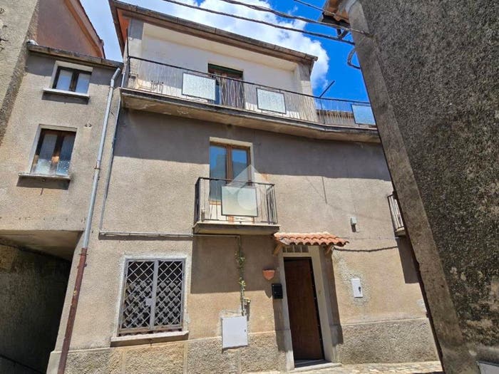 Appartamento con 6 locali in vendita in Via Spirito Santo, Centro, San Fili