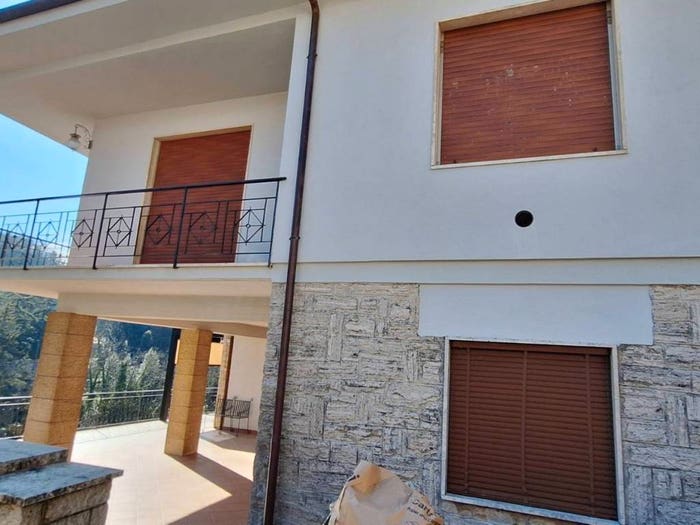 Appartamento con 6 locali in vendita in Via dei Mille, Serre Di Rapolano, Rapolano Terme