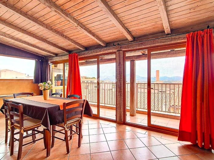 Appartamento trilocale in vendita in Via A Lamarmora, Arzachena Paese, Arzachena