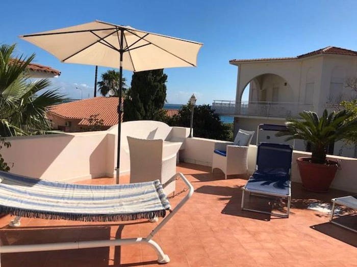 Casa con 6 locali in vendita in VIA DEL MARE, Oliveri