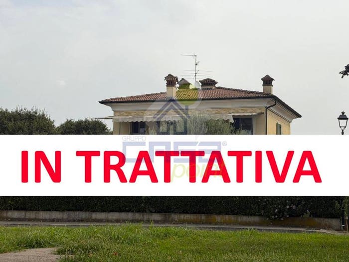 Appartamento trilocale in vendita in via garibaldi, Corzano