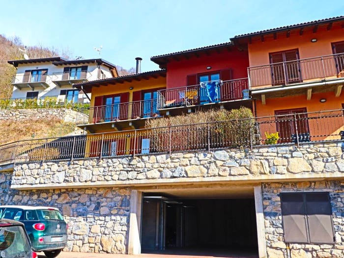 Appartamento quadrilocale in vendita in Via Girella, Dizzasco Biazzeno, Dizzasco