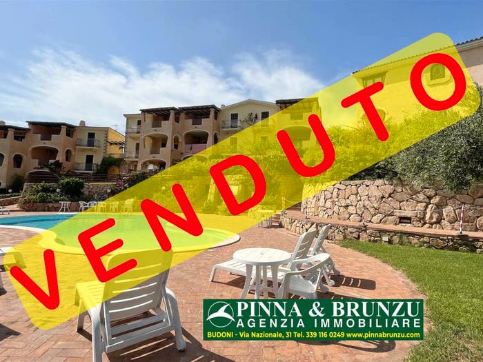 Appartamento trilocale in vendita in Pittulongu, Olbia