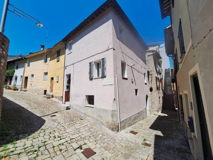 Casa trilocale in vendita in Centro, San Severino Marche