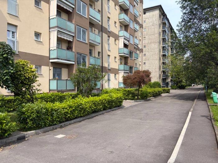 Appartamento trilocale in vendita in Via Cechov antonio, Gallaratese, Milano