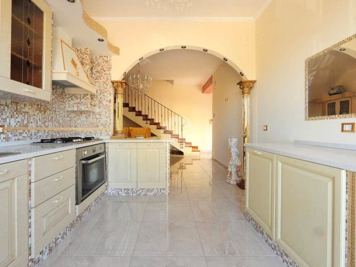 Appartamento con 5 locali in vendita in Via Della Madonnuccia, Centro, Città Sant'Angelo