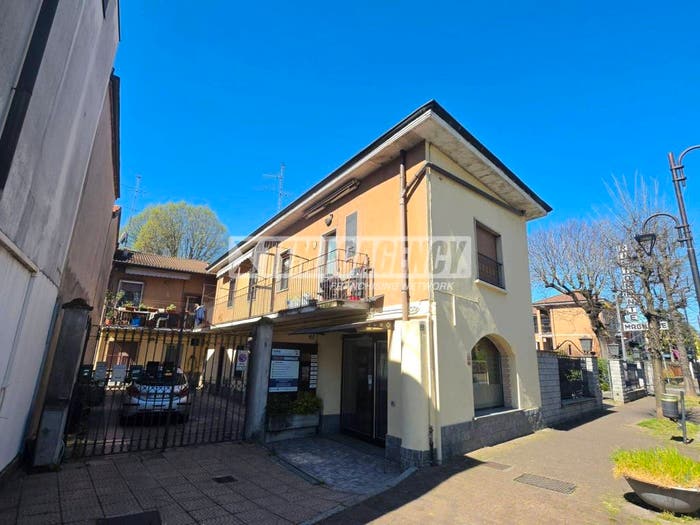 Appartamento bilocale in vendita in Via Giuseppe Garibaldi, Centro, Garbagnate Milanese
