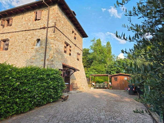 Casa quadrilocale in vendita in Via Ronca, Monte San Pietro
