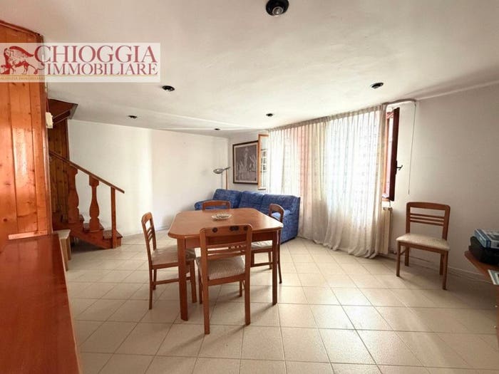 Casa quadrilocale in vendita in Calle Vescovi, Centro Storico, Chioggia