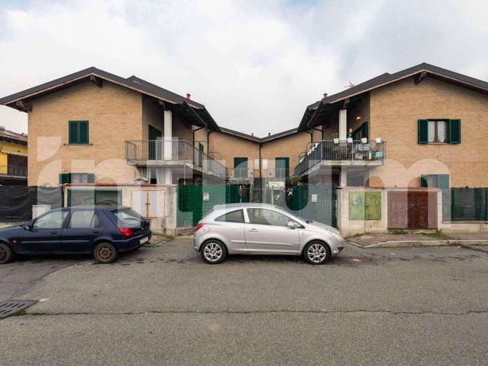 Appartamento in vendita in Via Fratelli Bandiera, Giussago