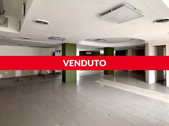 Appartamento con 5 locali in vendita in Via Marco D'Oggiono, Centro, Lecco
