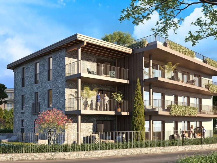 Appartamento quadrilocale in vendita in Via Tita Secchi, Desenzanino, Desenzano del Garda