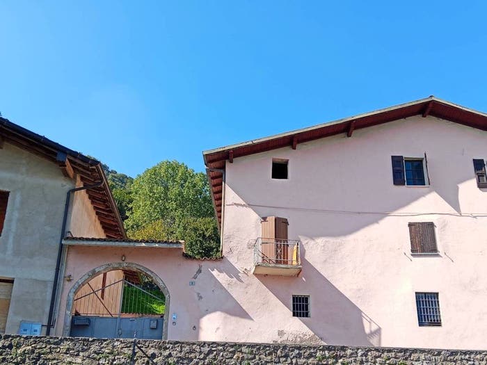 Casa quadrilocale in vendita in Via Santella Mora, Agnosine