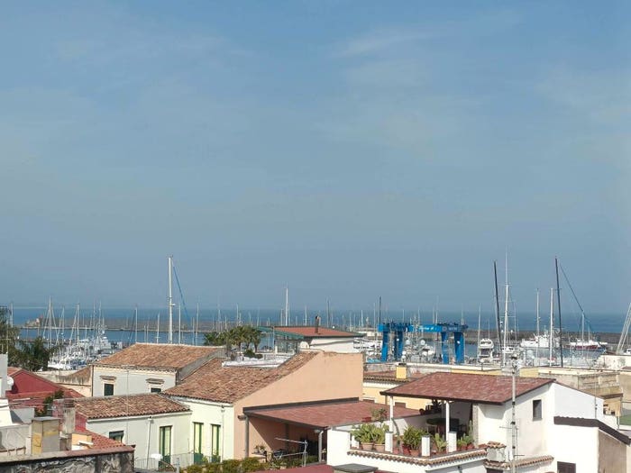 Casa con 6 locali in vendita in Via Giuseppe Galliano, Centro, Riposto