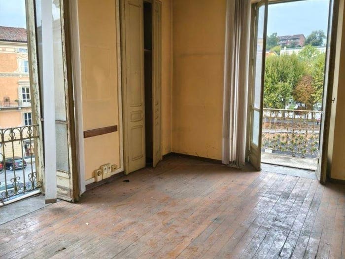 Appartamento con 6 locali in vendita in Corso Dello Statuto, Breo, Mondovì