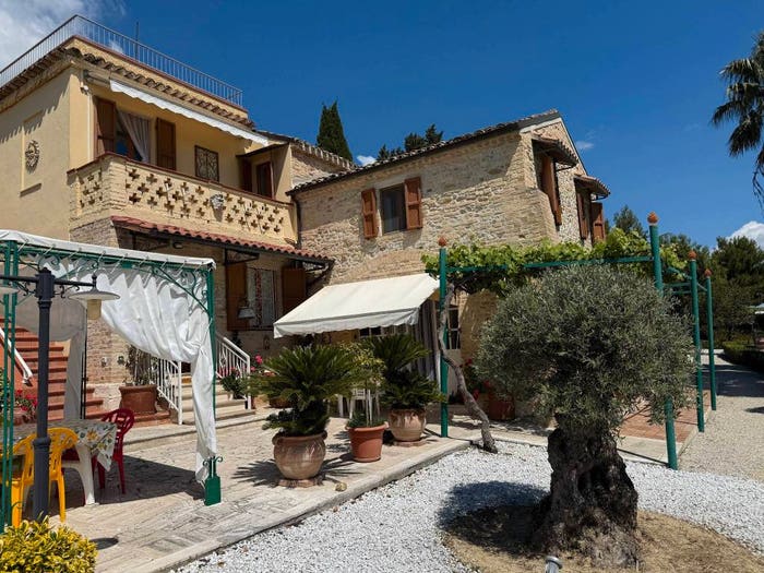 Casa quadrilocale in vendita in Contrada Tesino, Offida