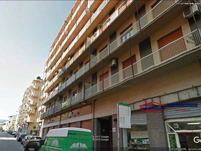 Appartamento quadrilocale in vendita in Viale della Repubblica, Acquedotto, Cosenza