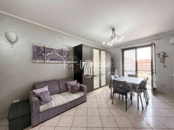 Appartamento trilocale in vendita in Via Vigone, Tabona Borgo Nuovo, Pinerolo