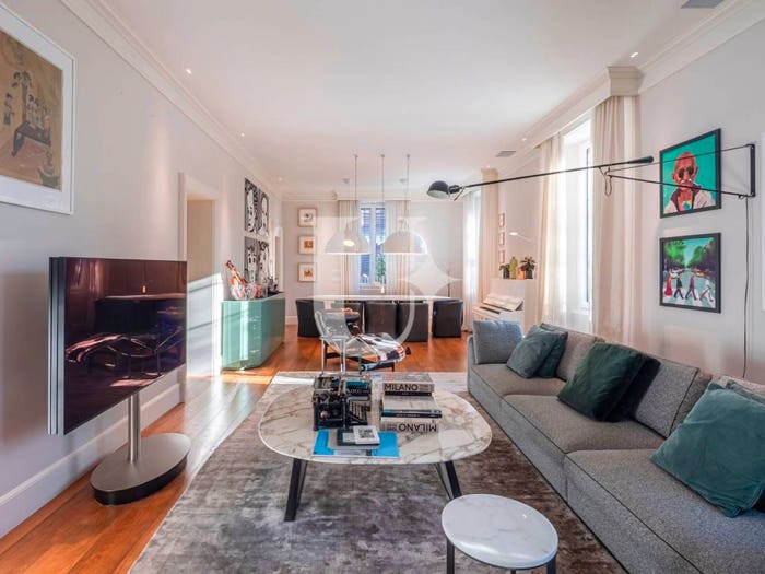Casa con 6 locali in vendita in Via Ettore Perrone di San Martino, Maggiolina, Milano