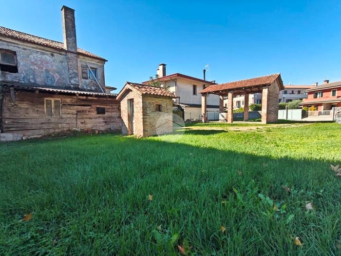 Casa quadrilocale in vendita in Via F Masarin, Centro, Ponte di Piave