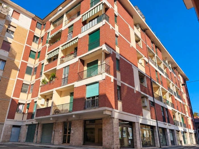 Appartamento trilocale in vendita in Via Alfredo Catalani, Stazione Centrale, Pisa