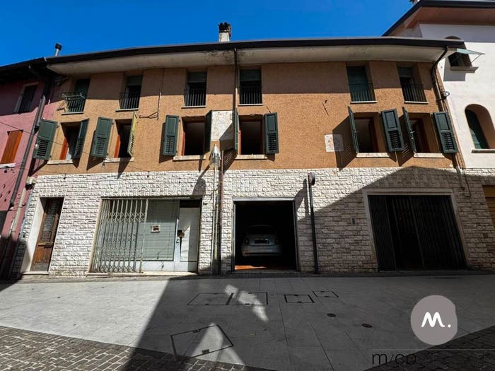 Casa con 6 locali in vendita in Via Ospedale Vecchio, Centro Storico, Pordenone