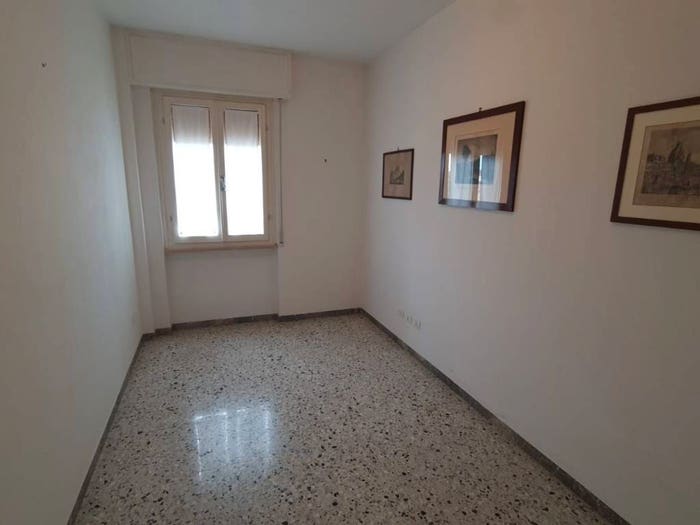 Appartamento con 6 locali in vendita in Via Nino Bixio, Marco Polo Don Bosco, Viareggio