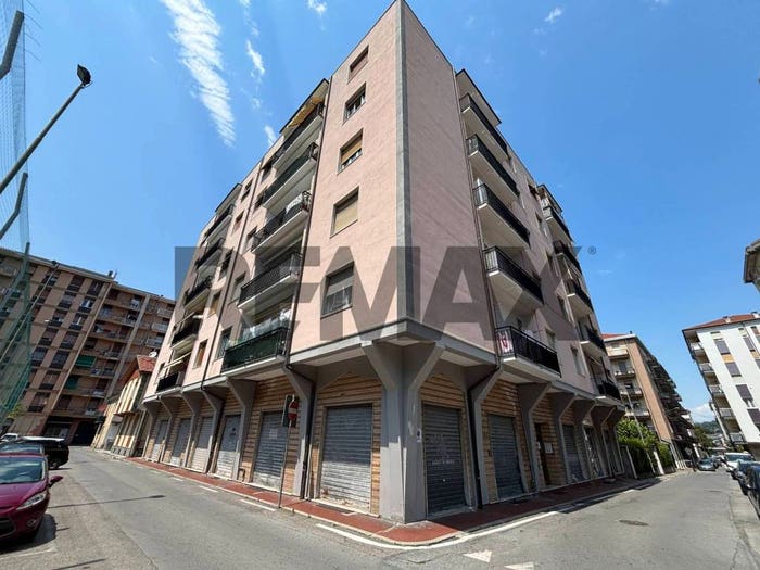 Appartamento quadrilocale in vendita in Corso Berio, Centro, Cairo Montenotte