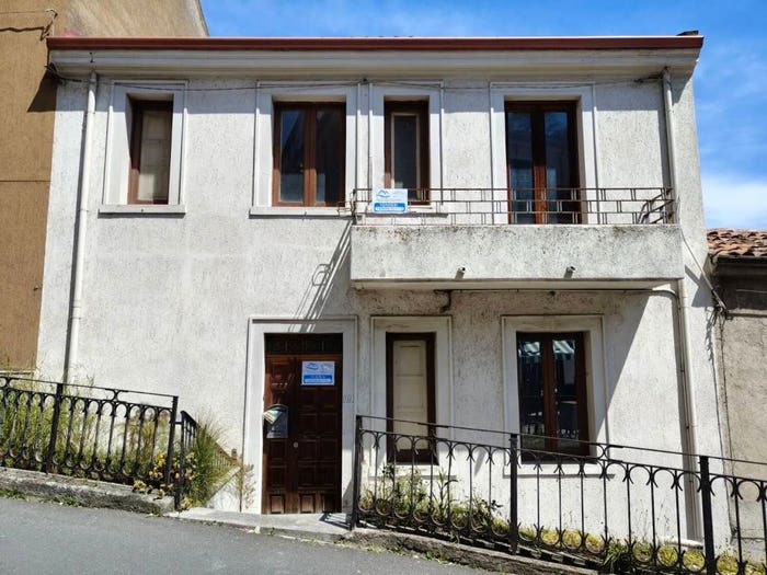 Casa con 6 locali in vendita in Via Roma, Centro, Tortorici