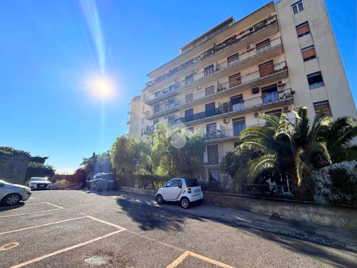 Appartamento con 5 locali in vendita in Via Antonio Baldissera, Nuovalucello Leonardo Da Vinci, Catania