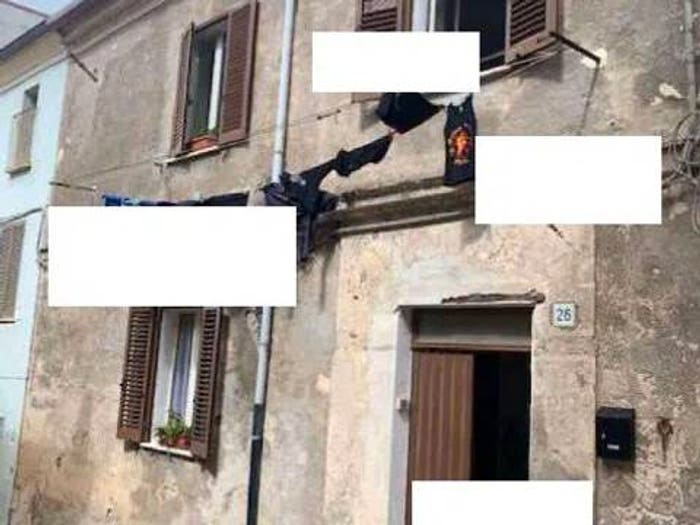 Casa con 5 locali in vendita in Via Giuseppe Garibaldi, Centro, Osilo
