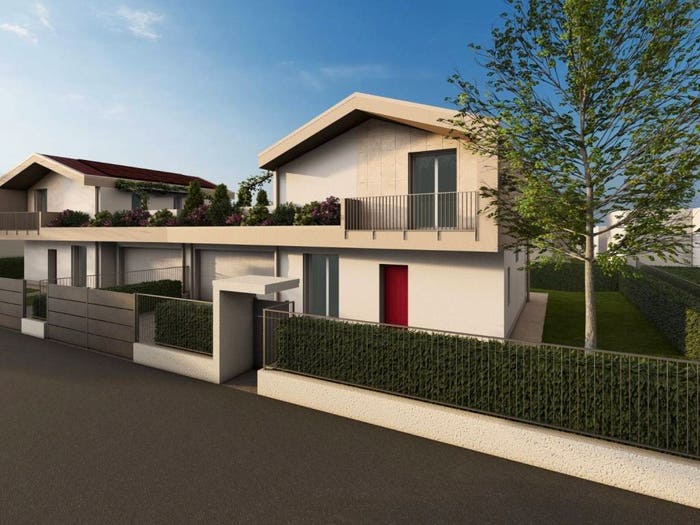 Casa con 5 locali in vendita in Via Monte Bolettone, Albavilla