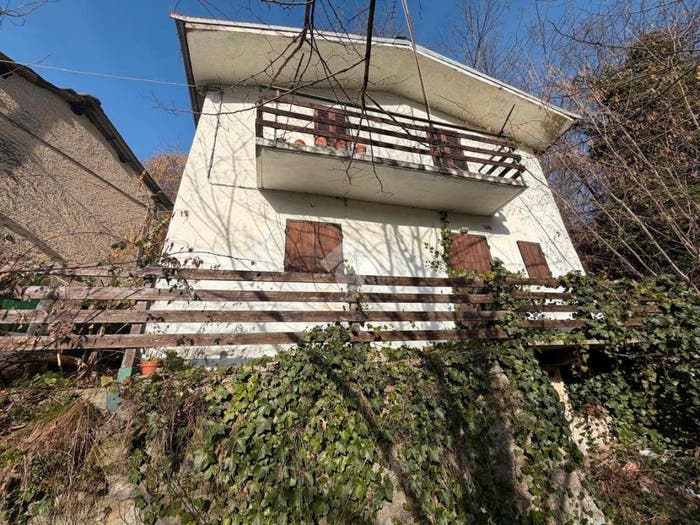 Casa trilocale in vendita in Via Aragno, Barge
