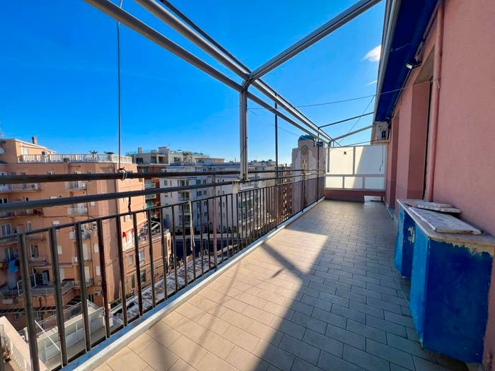 Appartamento trilocale in vendita in Via Leonardo da Vinci, Via Roma Borgo Barusso, Alassio