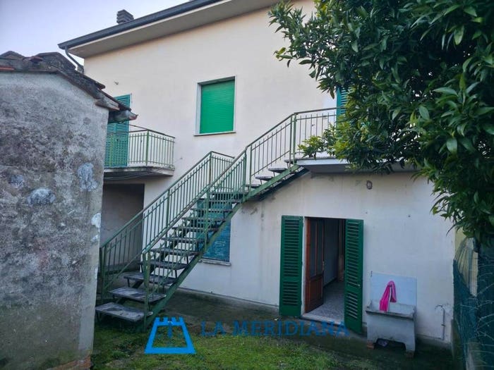 Casa con 6 locali in vendita in San Rocco, Larciano